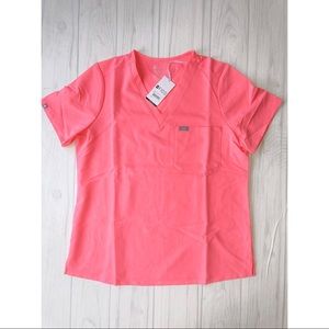 NWT FIGS Catarina Scrub Top